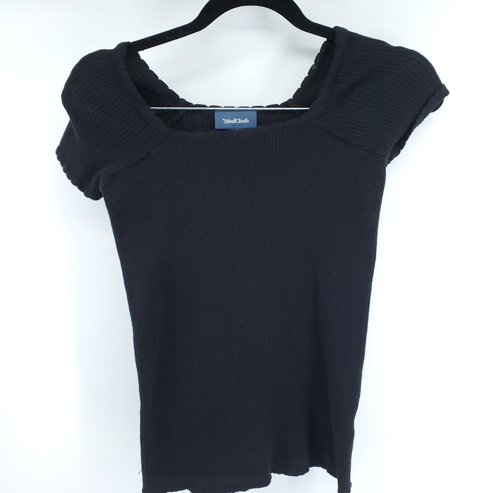 ModCloth Y2k Retro Ribbed Knit Black Scalloped Neck Cropped Stretchy Sweater L